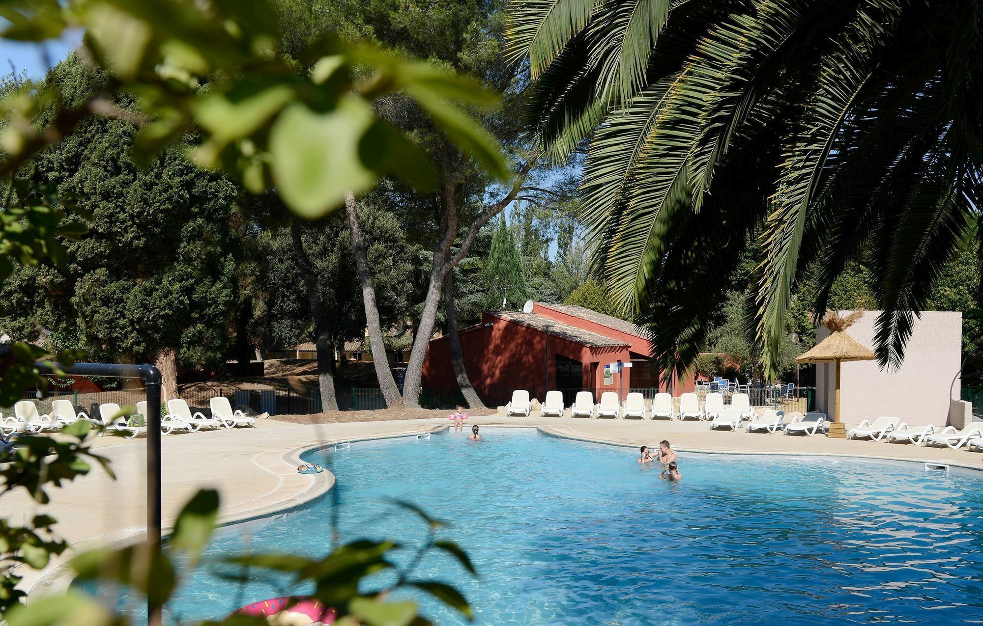 Residence Odalys Le Village Camarguais Les Gardians Arles Bagian luar foto